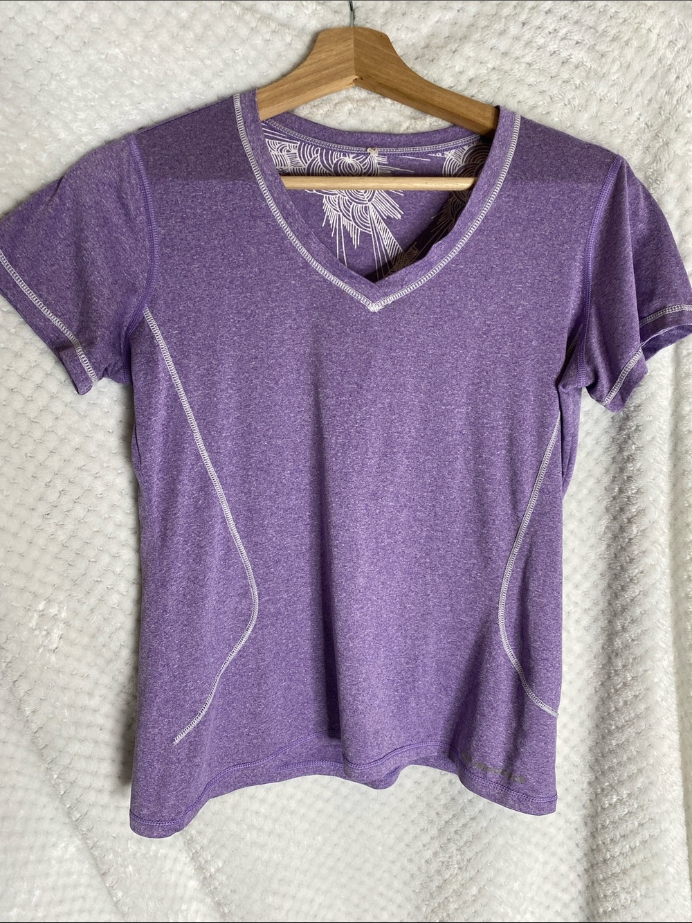 Vintage Brooks Lavender V-Neck Short Sleeve Performance Tee